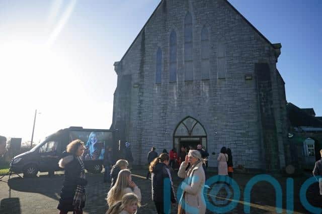 The 48-year-old died almost two weeks ago at Milford Hospice in Limerick after a long battle with cervical cancer.