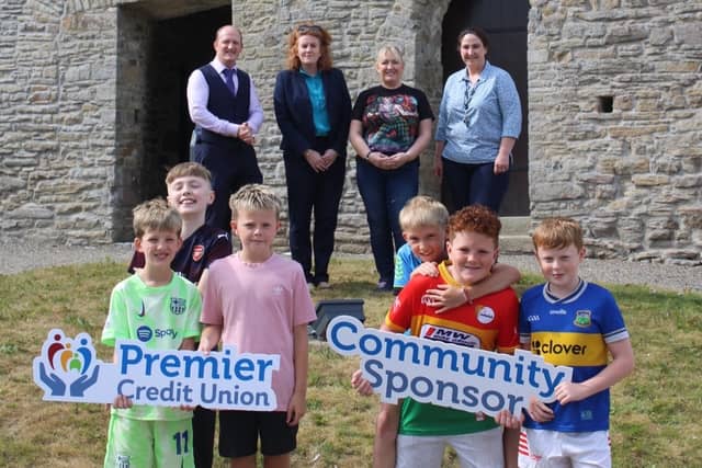 Brian King, CEO, Premier Credit Union; Marguerite O’Meara Premier Credit Union Roscrea; Allison Lee, Roscrea Music Festival Committee; and Martha Hogan, Premier Credit Union with Bobby Kirwan, Alvin Lee, Kai Kirwan, Ronan Cordial, Páidi Graham, and Reegan Fletcher