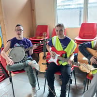 Ballingarry students lead the way in a very successful Tractor Run fundraiser for Tipperary Meitheal 21.