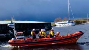 Lough Derg RNLI assists cruiser with engine failure in 'heavy weather'