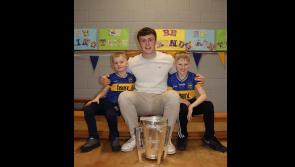 LIAM MACCARTHY ON TOUR! Tipperary stars send primary school into raptures after visit!