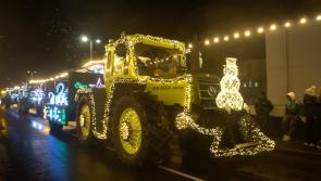 Thousands gathered in Carrick-on-Suir for Christmas tractors parade and festival 