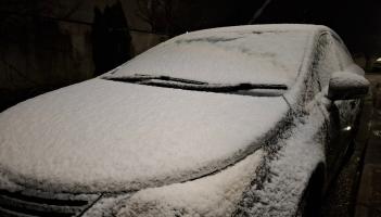 LIVE: Heavy snowfall reported as Met &Eacute;ireann weather warnings remain in place for Tipperary