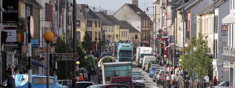 Local fears continue to grow over speeding risks on busy street in a big Tipperary town