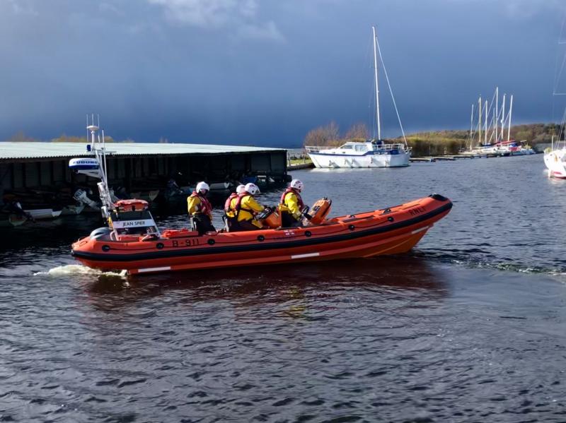 Bank holiday rescue: Lough Derg RNLI assists two people on yacht run aground
