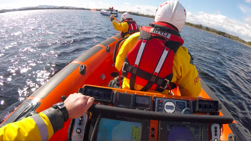 Dromineer-based RNLI comes to the aid of six people on cruiser run aground on Lough Derg