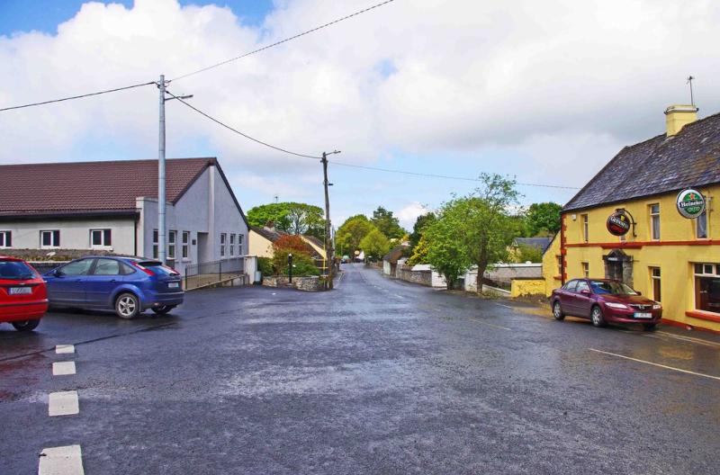 BREAKING: Minister agrees to meet Puckane village residents over asylum seeker concerns