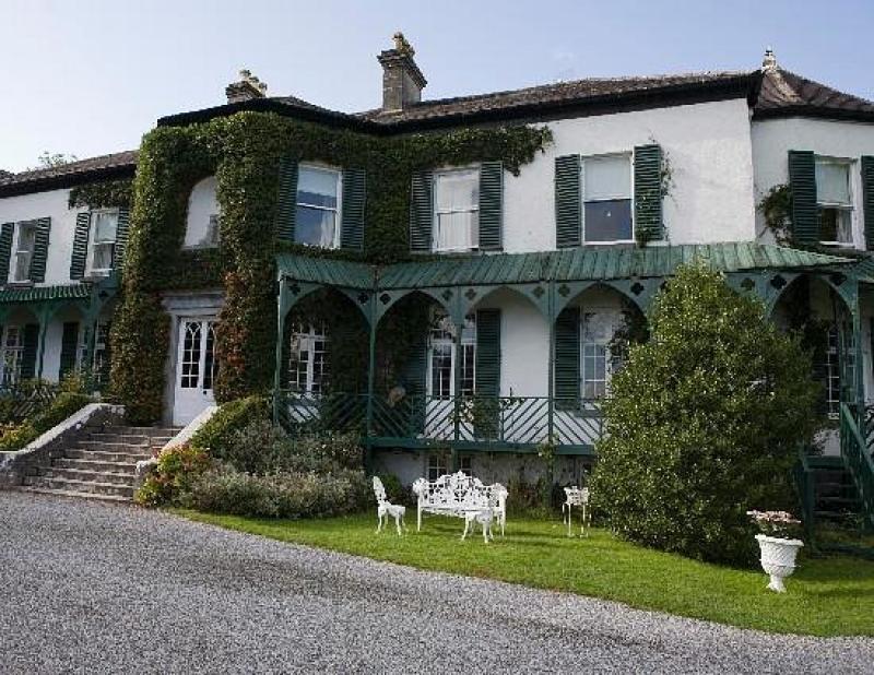Top Nenagh wedding venue lodges major development plan with county council