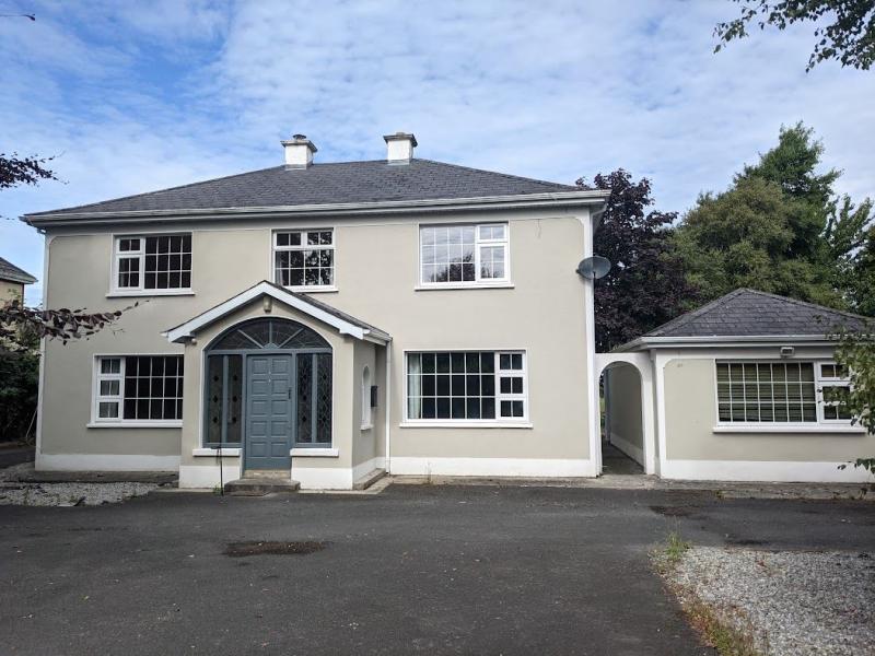  This stunning four-bedroom detached house in Nenagh is on sale for just under €400,000