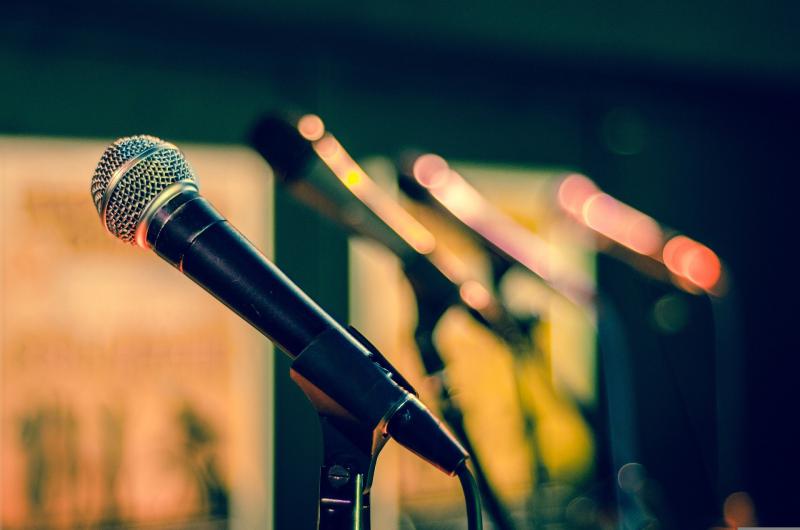 Students at St Mary's Nenagh take part in an ‘enjoyable and entertaining’ poetry slam workshop