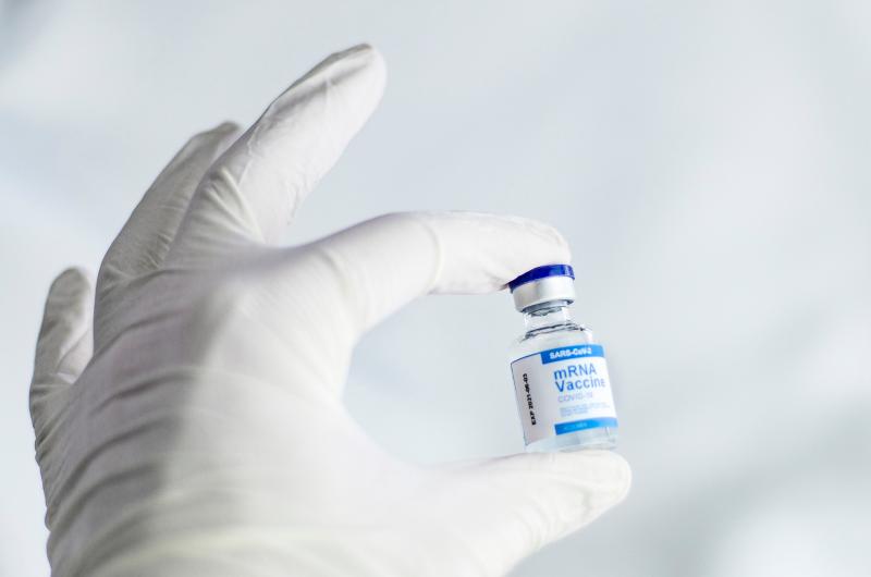 Public Health Mid-West urge all adults to get the latest booster vaccine amid surge in Covid-19