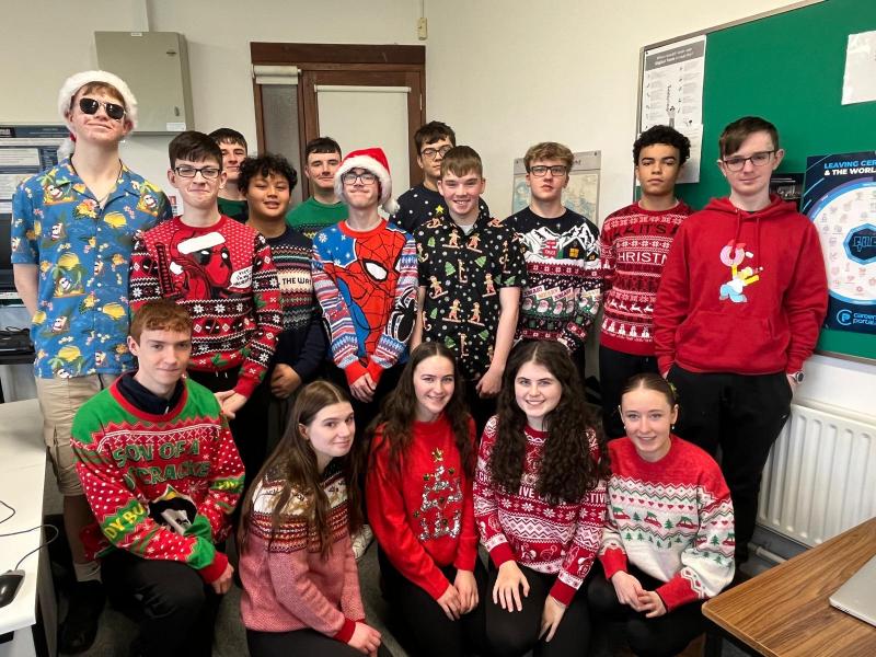 Tipperary school raise €1,000 for a very worth cause at Christmas jumper day