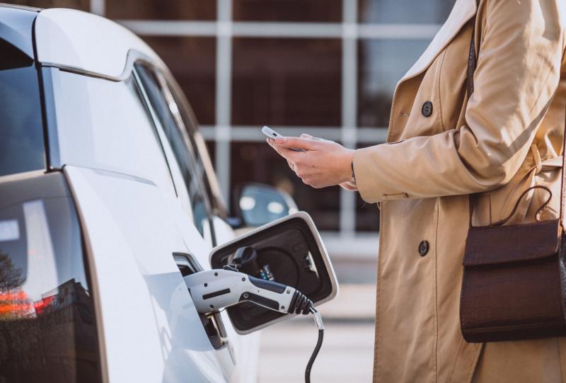 Tipperary car sales rise 6% in 2025 as electric vehicle demand accelerates