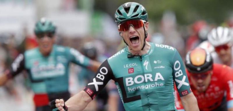 NEWS: Tipperary cyclist Sam Bennett reveals struggles with heart condition