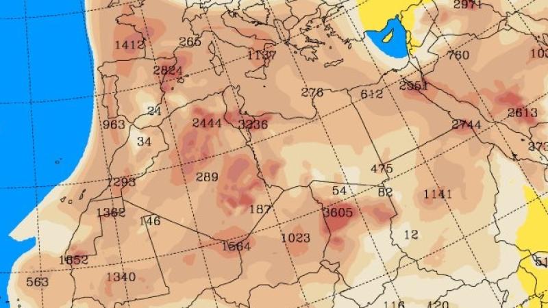 Public urged not to wash their windows as strange weather event is set to hit Ireland