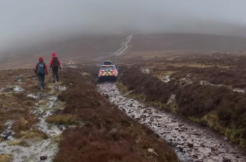 BREAKING: Four walkers rescued after crisis situation up mountain in Tipperary