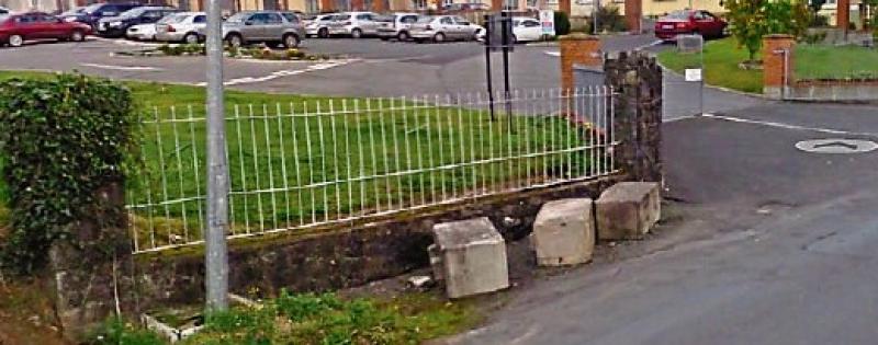 Nenagh councillors raise concerns over people using stones as barriers outside houses