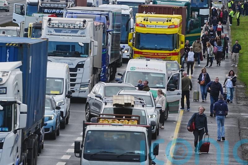 Irish fuel protests causing &lsquo;serious concern&rsquo; for emergency services